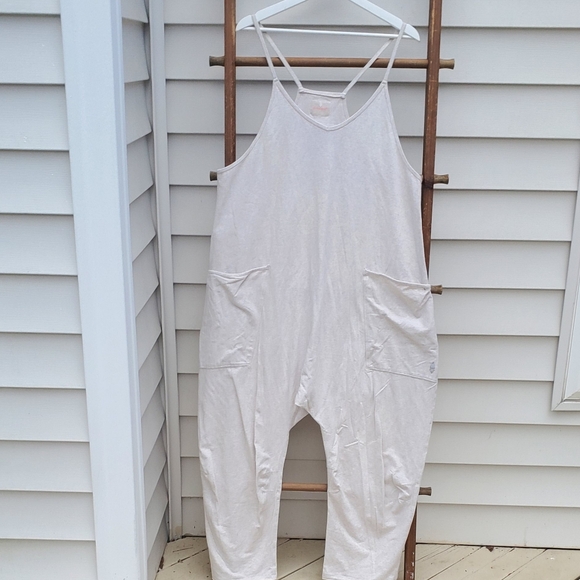 Free People Movement Hot Shot Cream Onesie Jumpsuit Size L - Picture 4 of 8